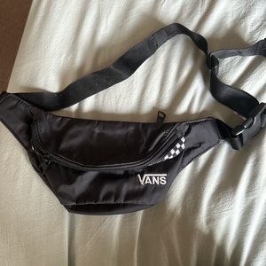 vans fanny pack